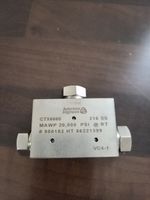 1 x 3/8 Autoclave Parker Medium Pressure Tee