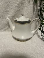 Royal Albert Sandringham Paragon Fine Bone China Teapot 
