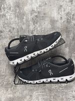 On Cloud Men’s Swiss Engineering Men’s Black Running Shoes Size UK 9