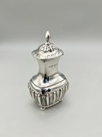 VICTORIAN STERLING SILVER PEPPER SHAKER, WILLIAM AITKEN, BIRMINGHAM, 1900