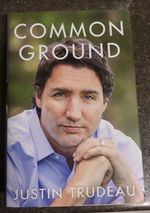 Justin Trudeau PM Canada Autograph Book Common Ground + Handwritten Post-It Note