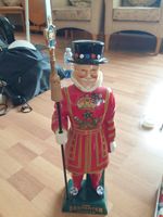 Vtg Carlton Ware The Beefeater Yeoman Gin Decanter 15''  Statue EMPTY England