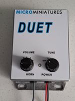 MicroMiniatures Duet Chime box. O Sole Mio and The Addams Family. Not Harvin