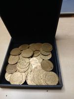 🇬🇧 51x George III Half Guinea Tokens c1788–1795 – Brass – Job Lot – 18thC