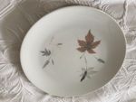 ROYAL DOULTON Tumbling Leaves DINNER PLATE 26.5 cm 10.5"