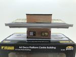 GRAHAM FARISH N 42-065 ART DECO CENTRE BUILDING + Ex SHOP STOCK + BOXED