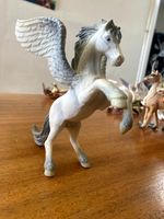Schleich Bayala Rearing Pegasus Winged Horse 70202 Glitter Fantasy Figure 2004