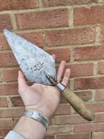 WHS Hunt & Sons 2030 10 Inch London Pattern Made In England Wooden Handle Trowel