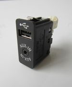 Genuine Used MINI - USB & AUX-IN Socket for F54 F56 F55 F57 F60 - 9266607