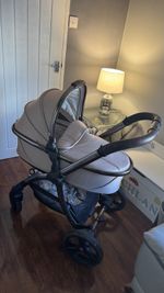 Egg 3 Pram Travel System Houndstooth Almond Special Edition