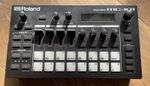 Roland MC-101 Groovebox + extras 