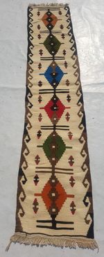 Vintage Traditional Handcrafted Turkish Kilim Rug for Home Décor 90x40 cm