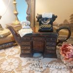 Paul Cardew - THE DETECTIVE STORY WRITER’S DESK TEA POT