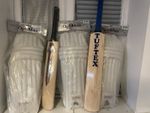 OptiMax Batting Pads & Tuftex Cricket Bat with VX3 Bag Set, Padded, Purple