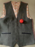 Mark Selby Signed Waistcoat And Ball