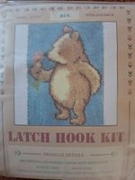 Latch Hook Kit  Rug Kit  " Bear Design " 52cm x 38cm  New Hook included
