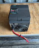 Siemens 6SE3221-0DC40 MICROMASTER Vector 4kW 5HP 400/500V VFD Inverter