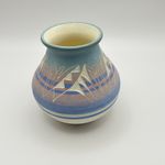 Navajo Pottery Vase Signed D. Lee USA Southwestern Native American