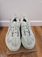 Asics Novablast 5 UK Size 8.5 Winter Green/Monument Blue Running Shoes