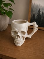 3D Printed Skull Cup Planter – Gothic Skull Plant Pot – Halloween & Alternative 