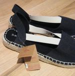 Dunlop Black Espadrilles Sandalssize 8 tagded