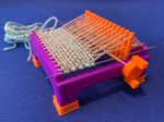 Loomie, the Little Rigid Heddle Loom: weaving small squares like a pin loom
