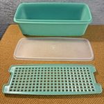 Vintage Tupperware 782 Vegetable Crisper Jadeite Green ~ Bread Keeper w/ Grate