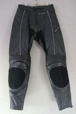 SWIFT INNOVATION BLACK LEATHER BIKER TROUSERS + CE ARMOUR: WAIST 32-34"/LEG 32"