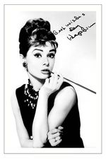 AUDREY HEPBURN SIGNED PHOTO PRINT AUTOGRAPH BREAKFAST AT TIFFANYS