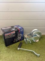 Sealey Geared Hand Winch 900kg Capacity - GWE2000M