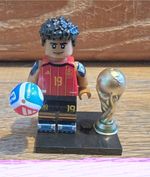 Lamine Yamal Minifigure Spain Kit
