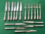 Walker & Hall Silver Plated Cutlery Bundle 6 Matching Knives & Forks & 5 Knives