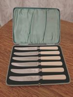 Superb Vintage Set 6 x Faux Bone TEA / BUTTER KNIVES - Viners of Sheffield
