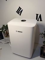 Bosch Dry 1000 Dehumidifier Quiet & Efficient for Rooms up to 17 m²