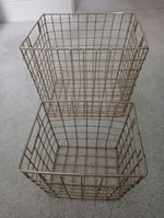 Pair Of Gold Metal Wire Baskets from H&M Home In Very Good Condition.Stylish