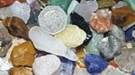 2kg Tumbling Crystals Rough Rock  Polish or Collect Great Variety New Mix 
