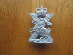 FIFE AND FORFAR CAP BADGE - J R GAUNT