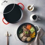 Le Creuset Signature Cast Iron Everyday Pan With Glass Lid Set France, China