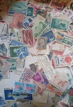 USA - 50g of Mixed Used USA Stamps Off Paper taken randomly from a large box