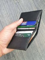 Mans RFID Safe Ultra Slim Real Leather Card Case Bifold Wallet with Cash Pocket