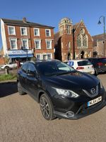 Nissan Qashqai Tekna 2014 | Top Spec | Panoramic Roof | Excellent Condition