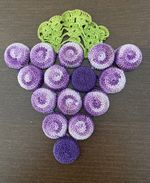 Vintage Crochet Grape Real Cork Bottle Cap Trivet Hot Pad 15 Grapes Retro Decor