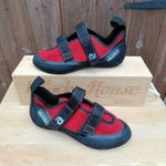 Alpidex Climbing Shoes Size Eu39, UK6. Red unisex adult, youth