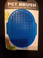 Blue pet grooming brush silicion 