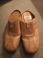 Clarks Vintage Leather Clogs Size 5