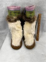 antique fur mukluks leather soles Unuit Eskimo feet 11 in. original 1900