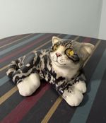 Winstanley Pottery Size 2 Resting Cat Cathedral Glass Eyes Signed Vintage 