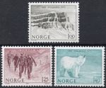 D6-1 Norway 1975, NK 757-59, Svalbard, MI 709-11, SC #660-62.