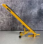 Britains No. 9579 - Fyson Elevator bale conveyor - vintage model - Incomplete 