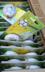 Resellers Market Traders Bulk Buy Football Keyrings Cheap 2p Each Bargain